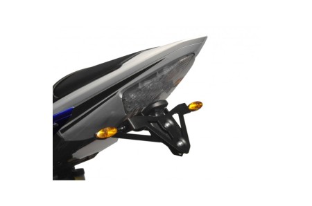 SUPPORT DE PLAQUE AVEC ECLAIREUR YAMAHA R6 (06-16)