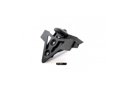 SUPPORT DE PLAQUE AVEC ECLAIREUR YAMAHA R6 (06-16)