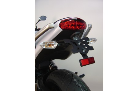 SUPPORT DE PLAQUE KAWASAKI ER6N (09-11), ER6F (09-11)