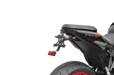 SUPPORT DE PLAQUE SUZUKI GSX8T/TT (26)